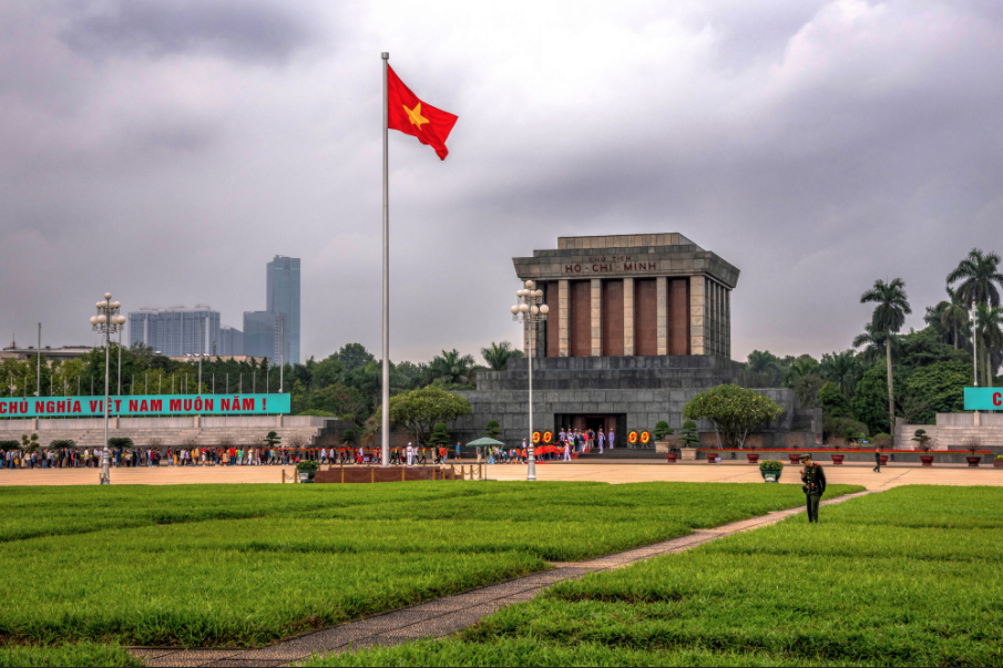 ho chi minh mausoleum