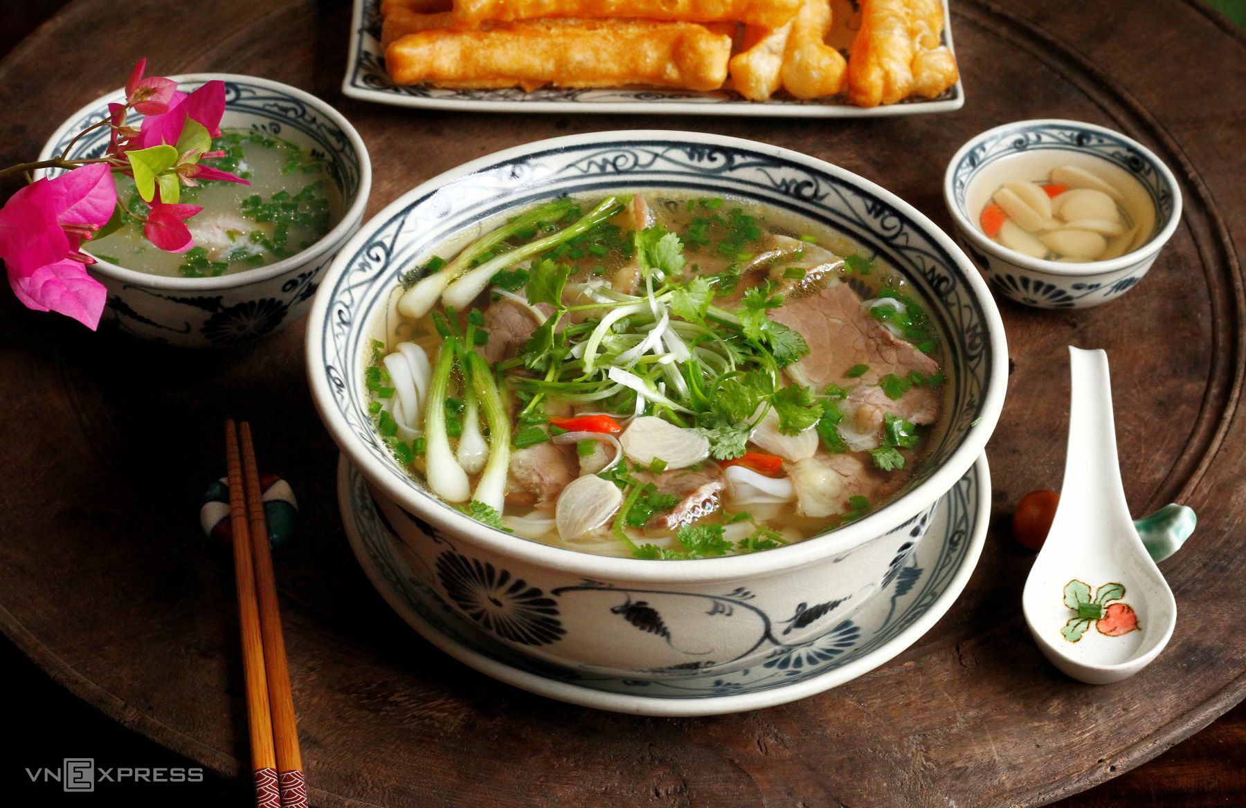 taste hanoi